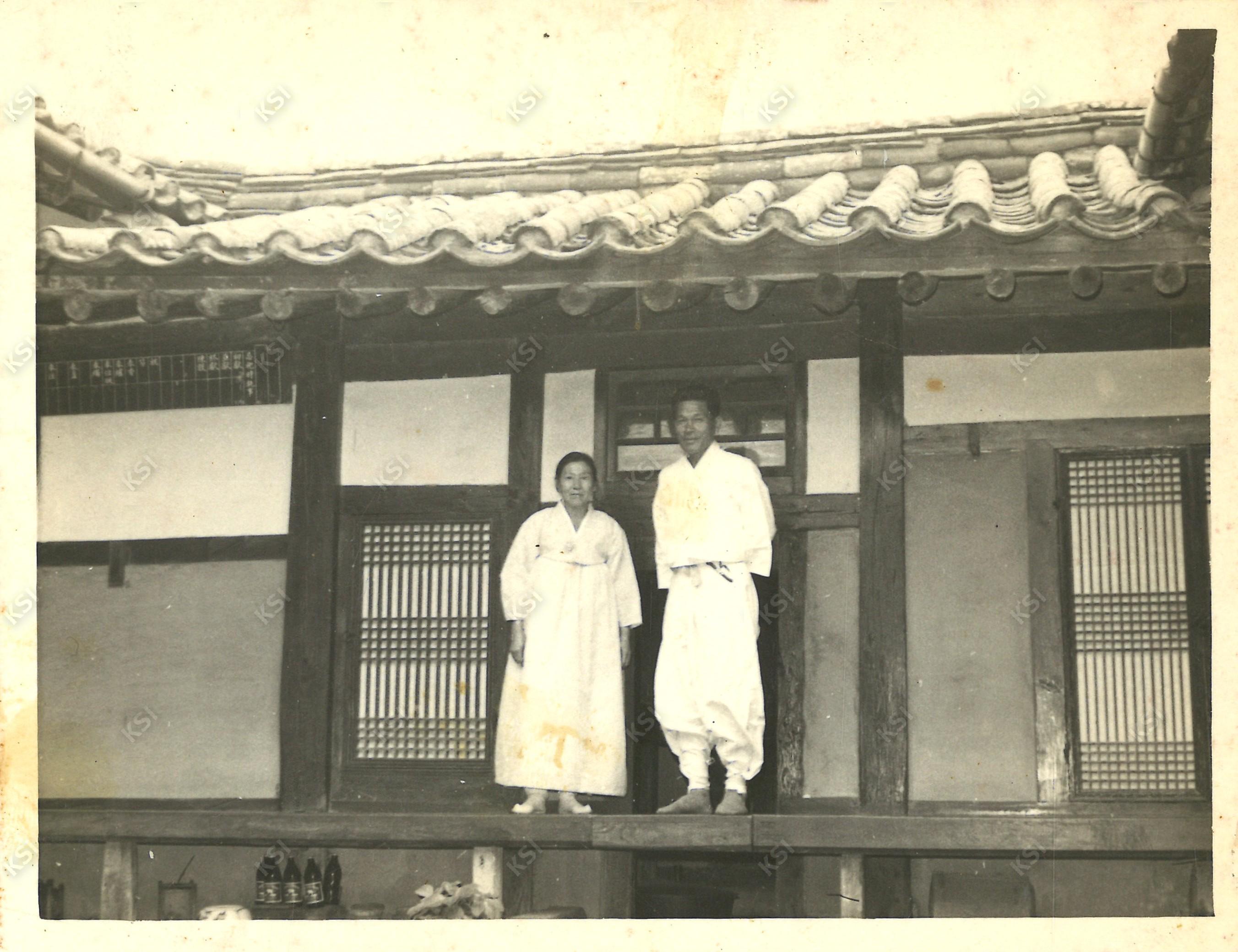 1960년대 학봉종가 선대 종손 남매