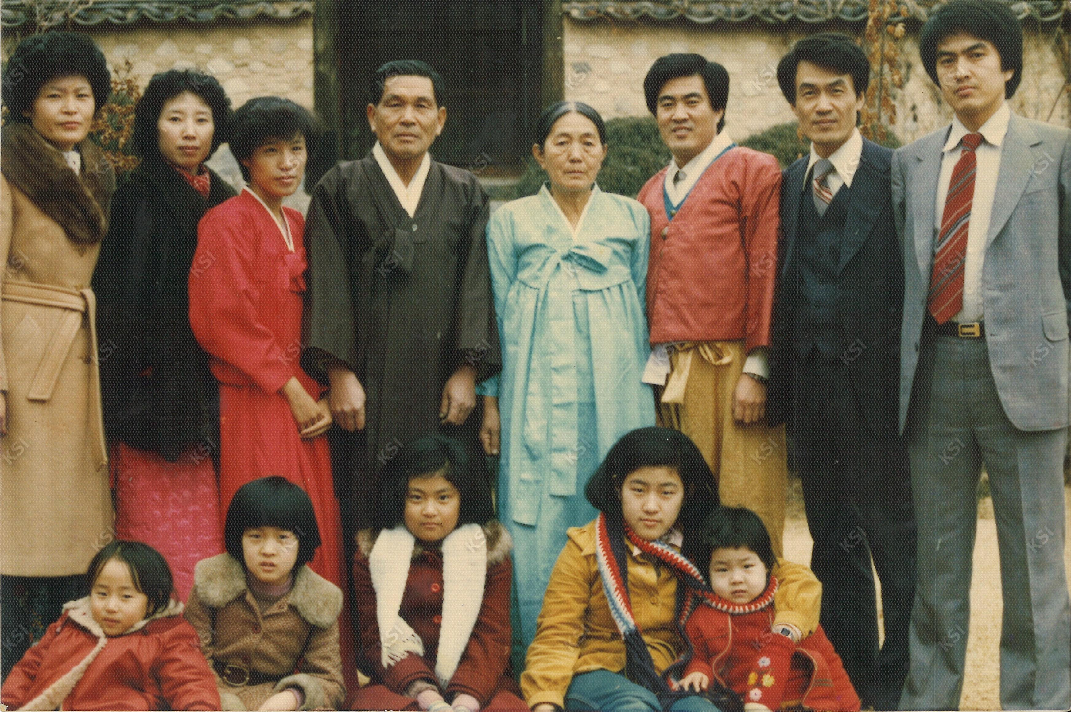 1970년대 말 학봉종가 가족들