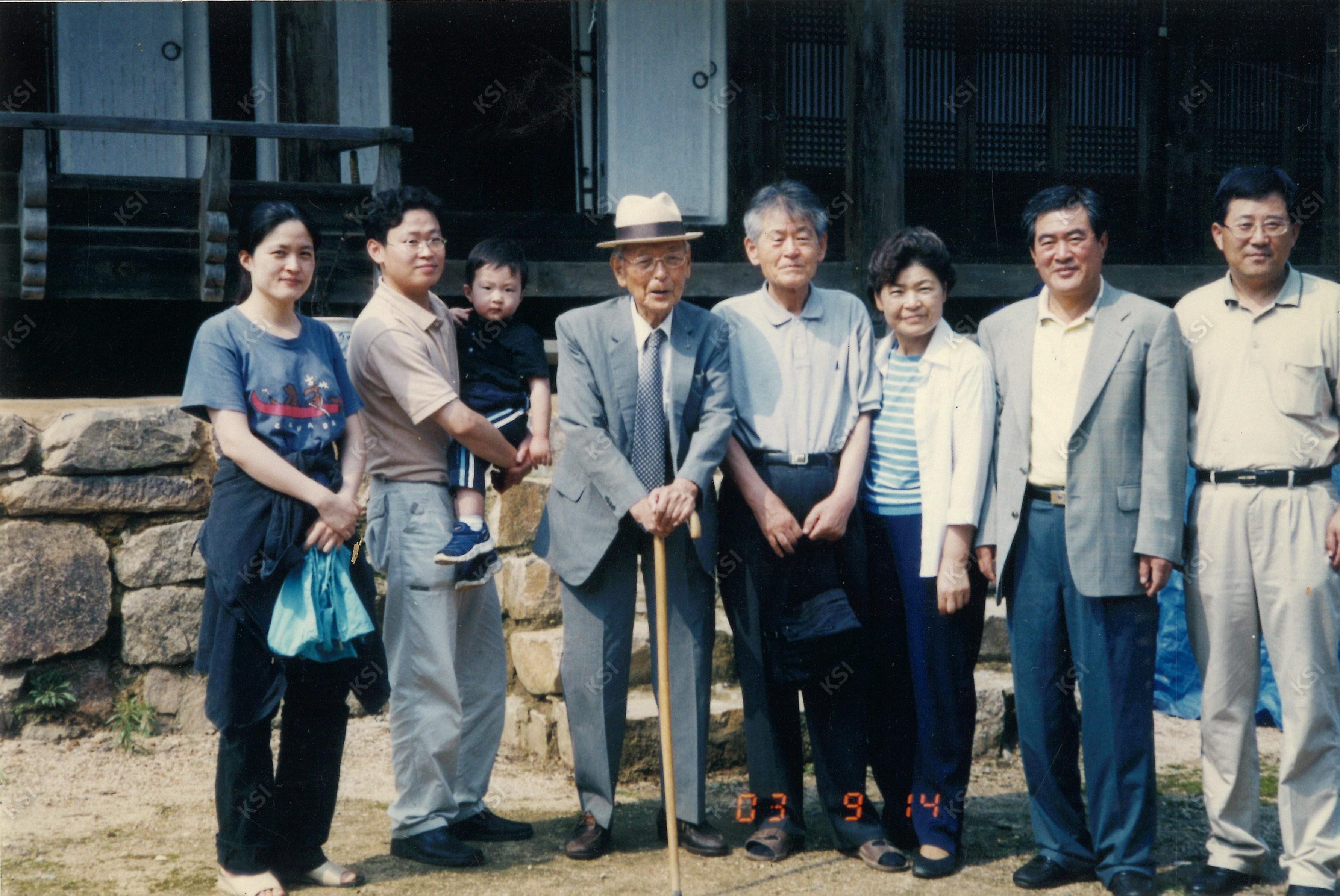 2003년 학봉종가 선대 종부의 퇴계종가 친정나들이