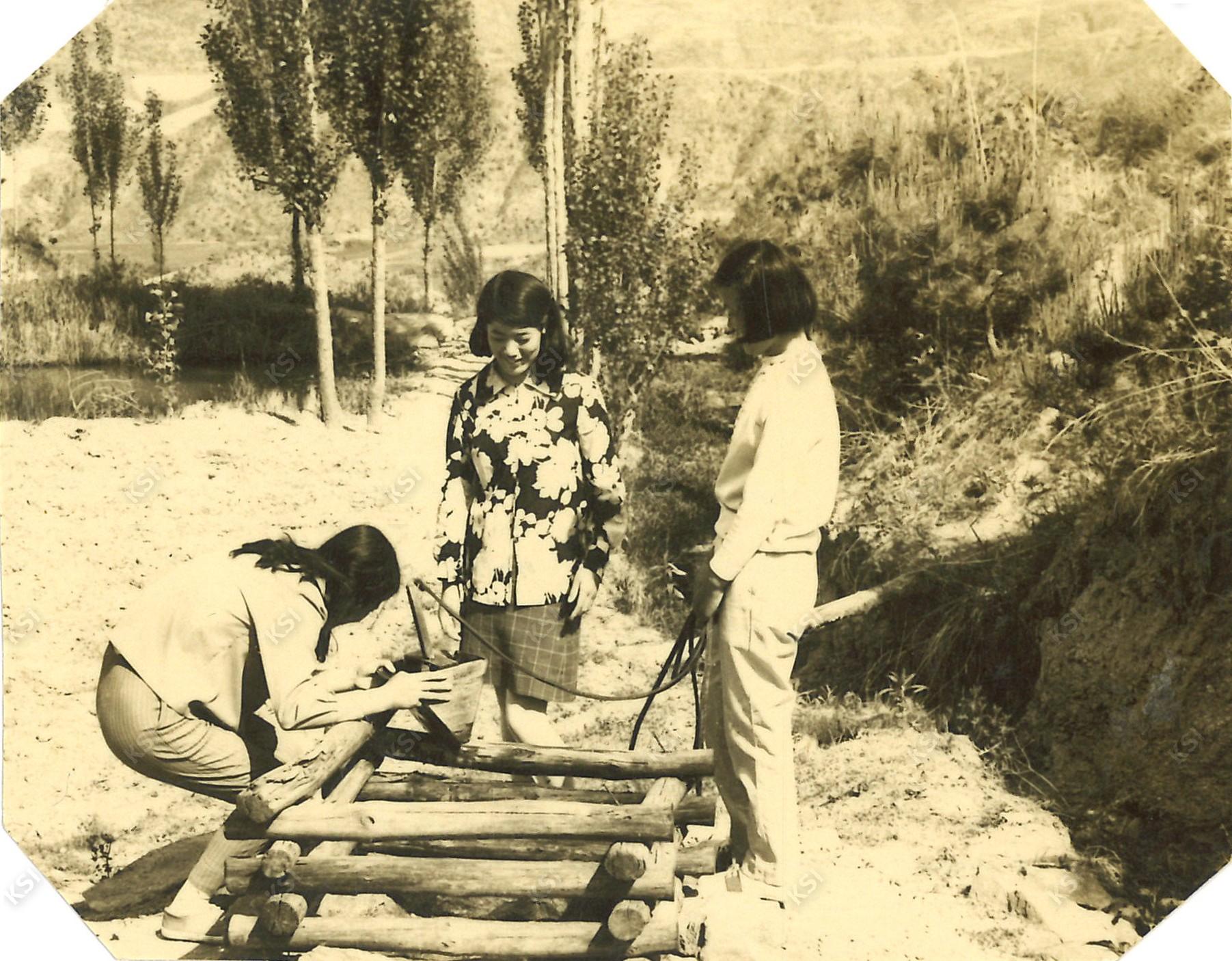 1970년대 황산사 가는 길